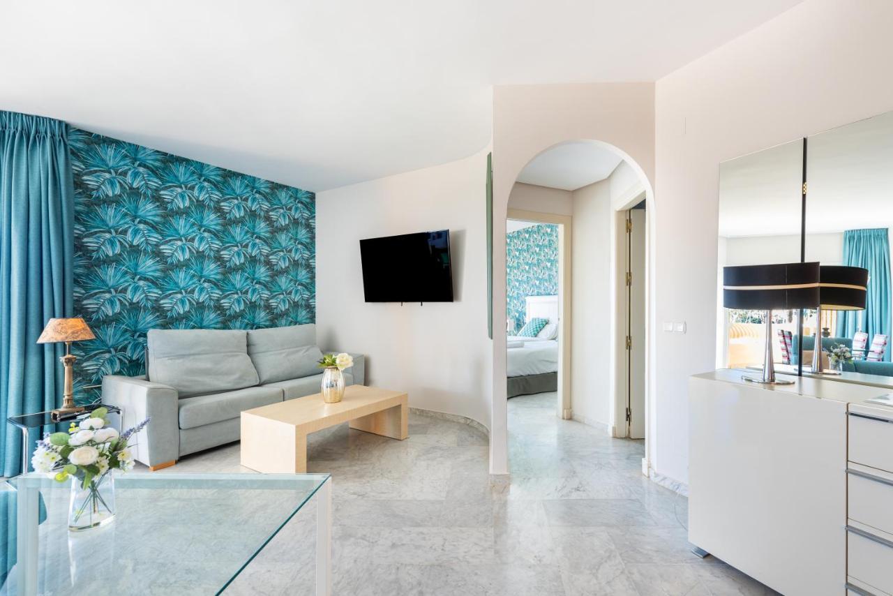Wintowinrentals Luxury And Sea View Inside Puerto Marina Benalmádena Dış mekan fotoğraf