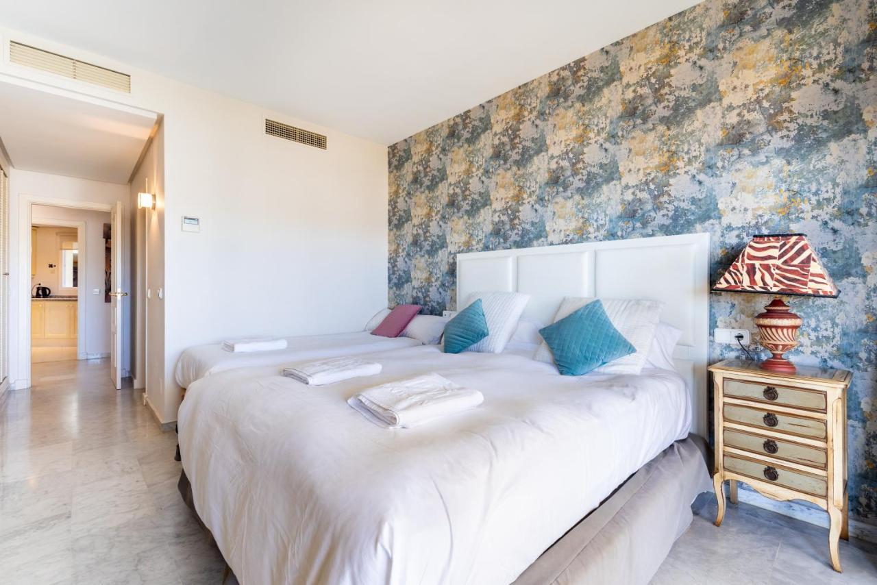 Wintowinrentals Luxury And Sea View Inside Puerto Marina Benalmádena Dış mekan fotoğraf