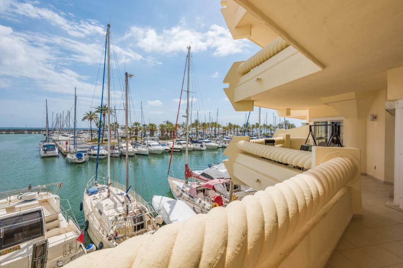 Wintowinrentals Luxury And Sea View Inside Puerto Marina Benalmádena Dış mekan fotoğraf