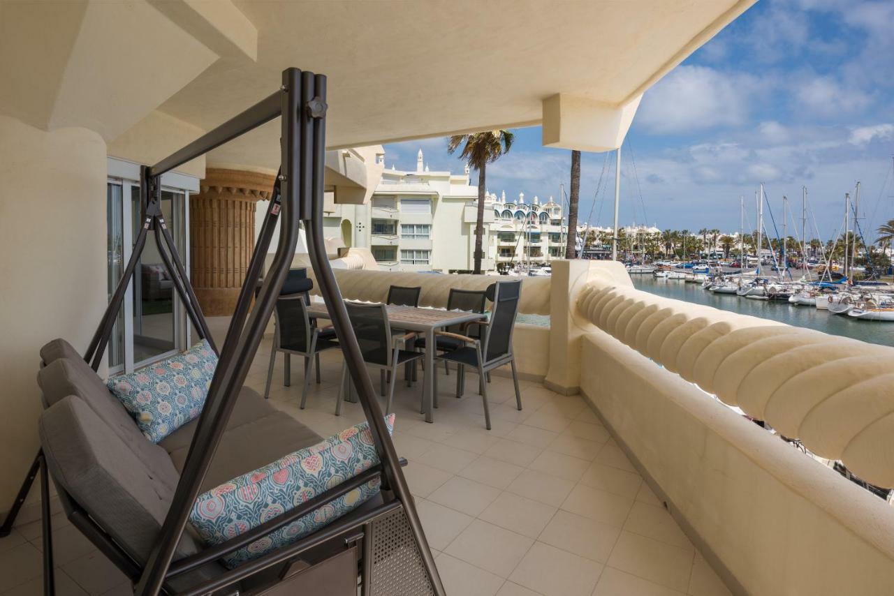 Wintowinrentals Luxury And Sea View Inside Puerto Marina Benalmádena Dış mekan fotoğraf